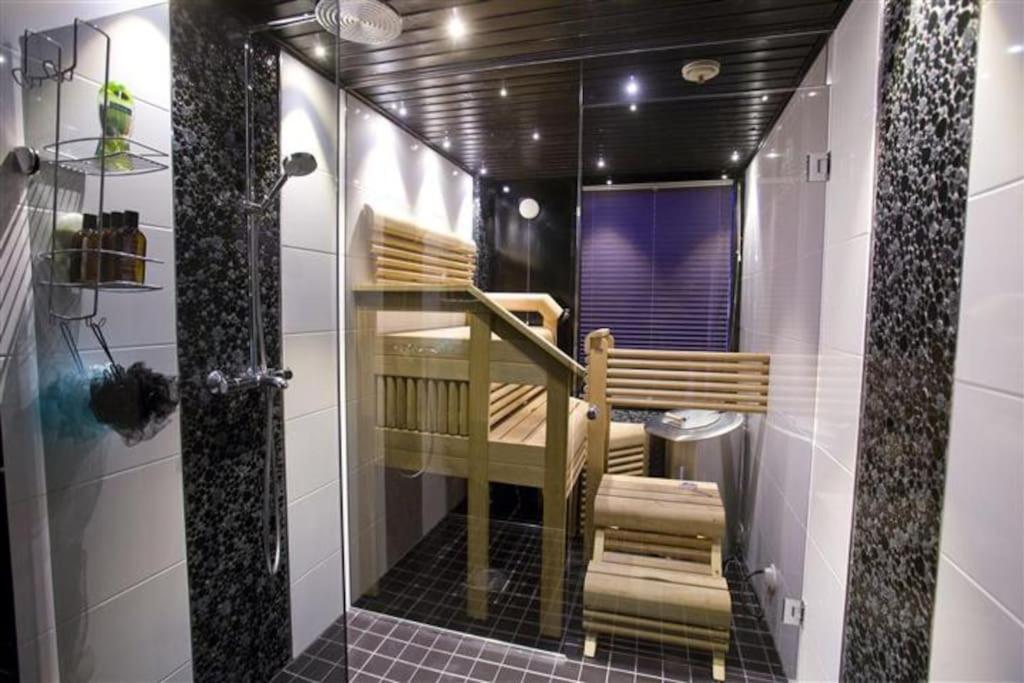 Majestic Penthouse With Sauna & High-Speed Wi-Fi And Parking Рованиеми Экстерьер фото